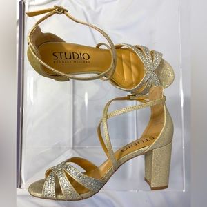 Studio Badgley Mischka Strappy Champagne Gold with Rhinestones 3” Block …